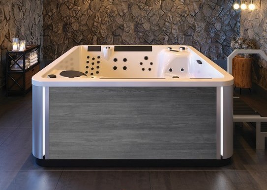 Modèle Lot spa crystal 600 v2